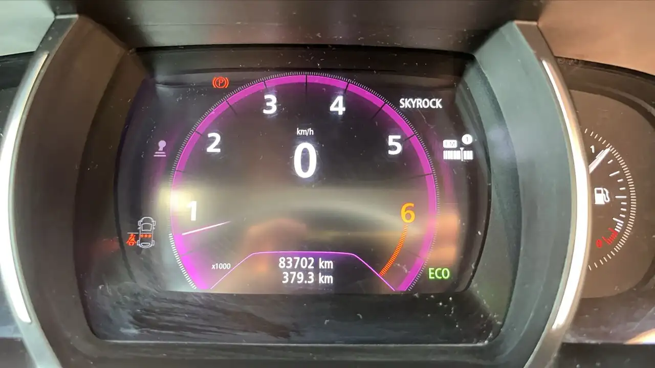 Renault Megane Citadine 5 portes — photo 12