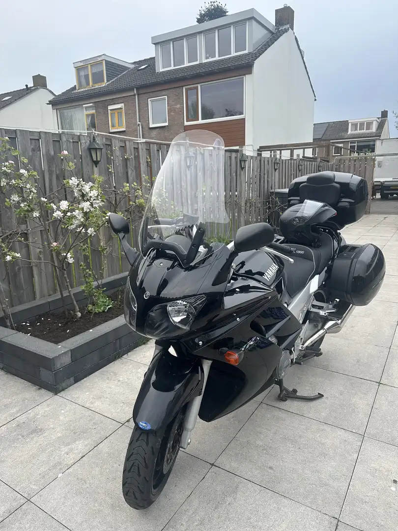 Yamaha FJR 1300 - 1