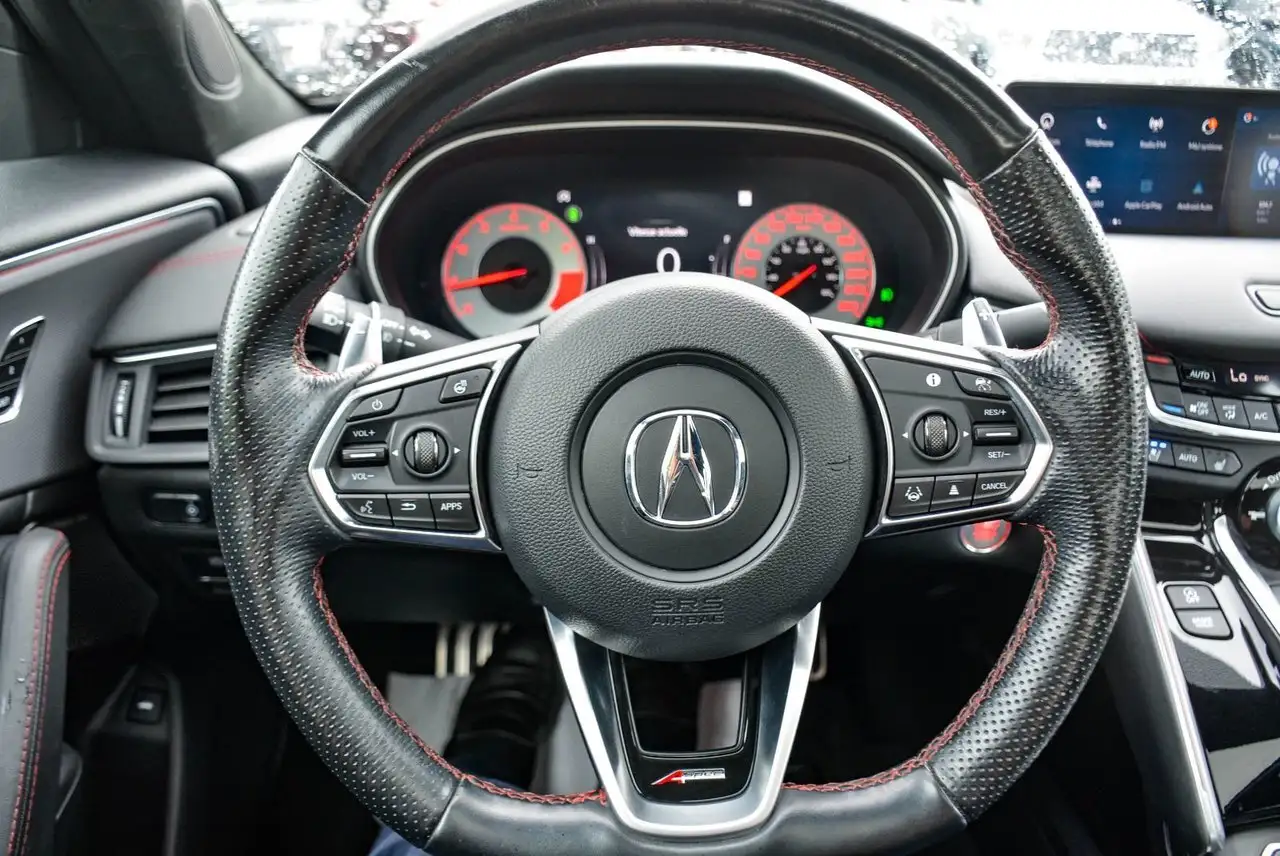 Acura TLX снимка Acura TLX