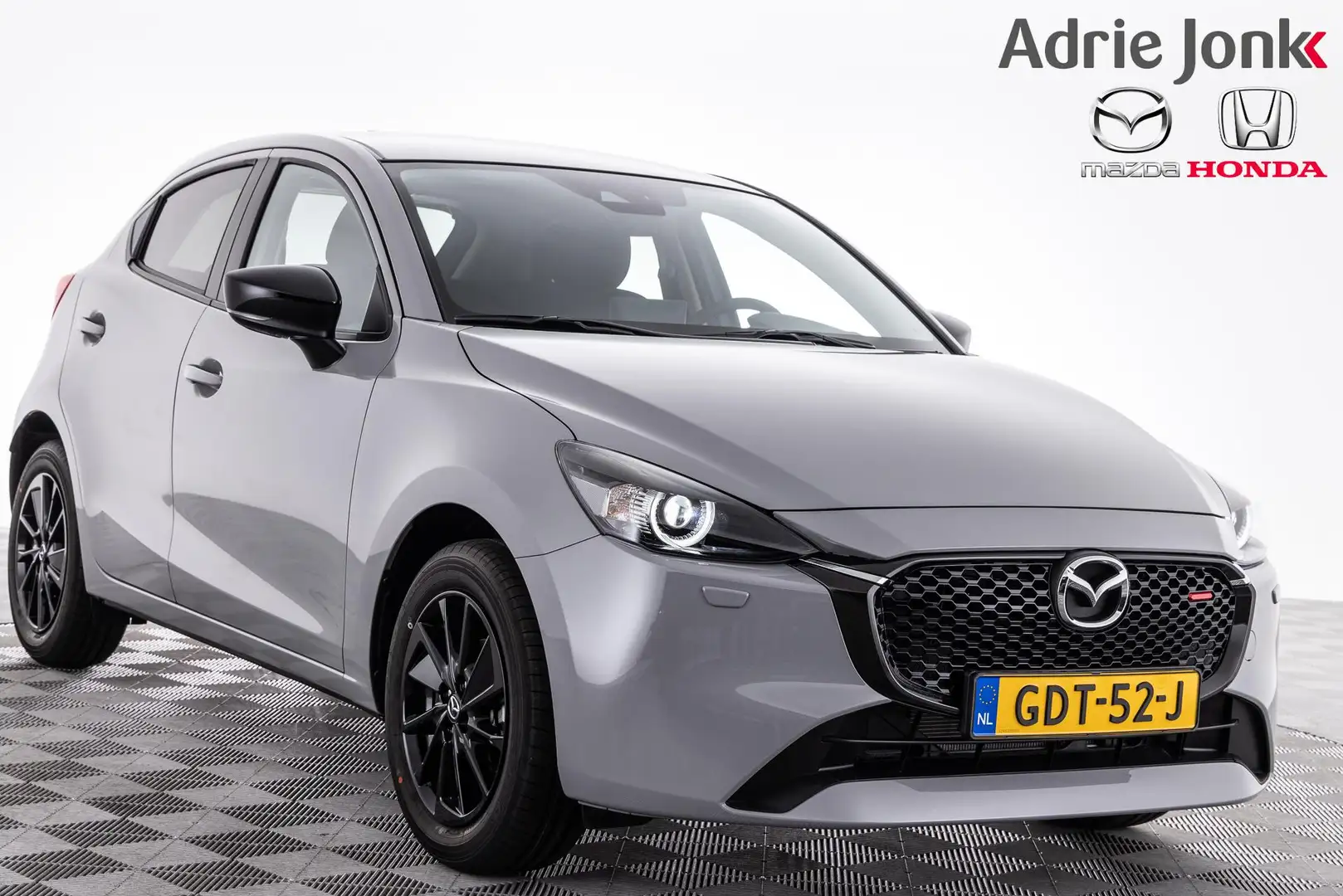 Mazda 2 1.5 e-SkyActiv-G 90 Homura | APPLE CARPLAY | PARKE Grijs - 1