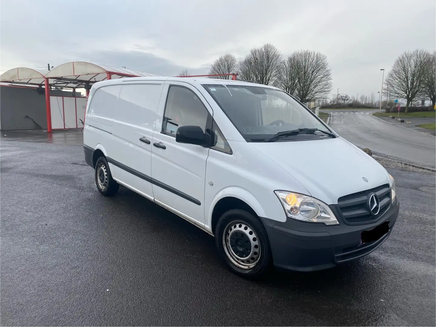 Mercedes-Benz Vito Blanc - 2