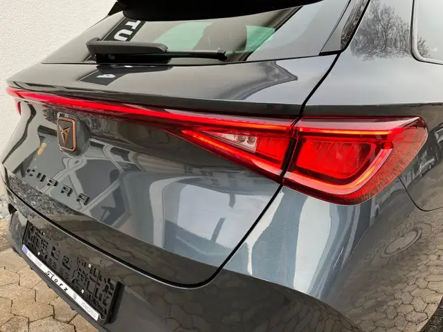 Cupra Leon view 9