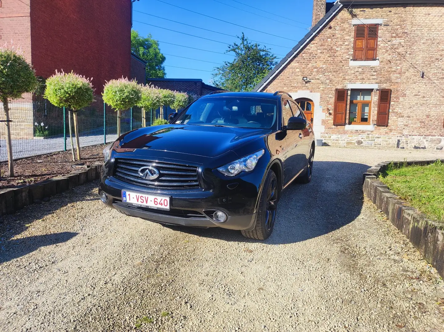 Infiniti QX70 3.0D V6 S Premium A - 2