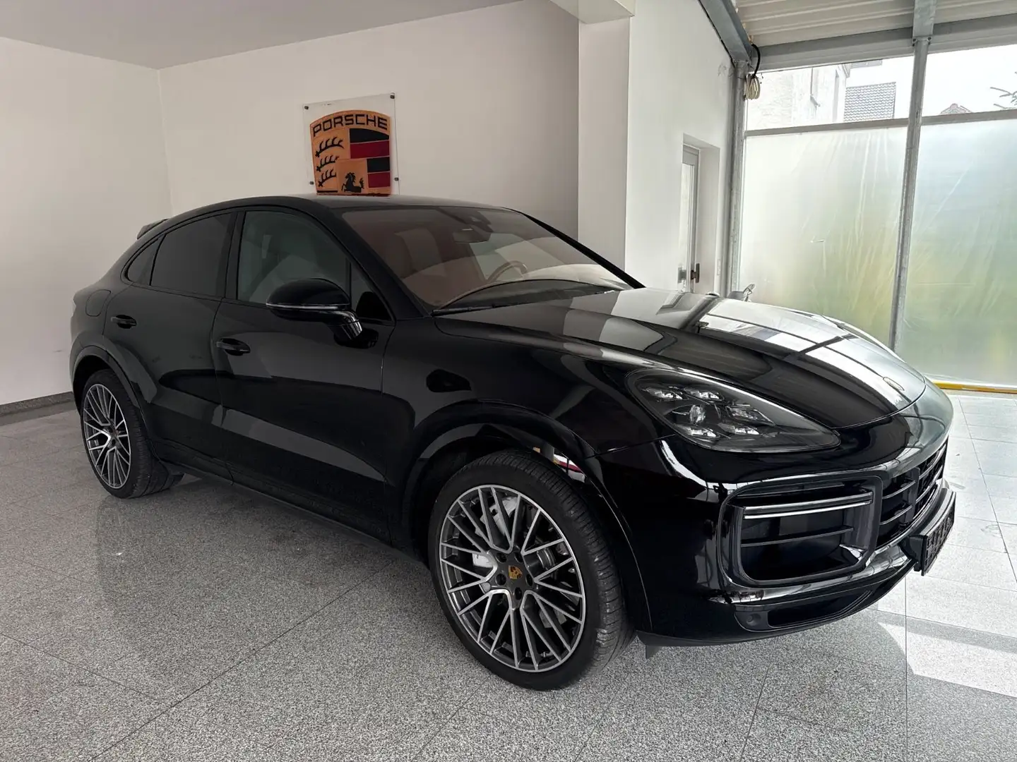 Porsche Cayenne Coupe Turbo -Topzustand-Pano-Standhzg Schwarz - 1