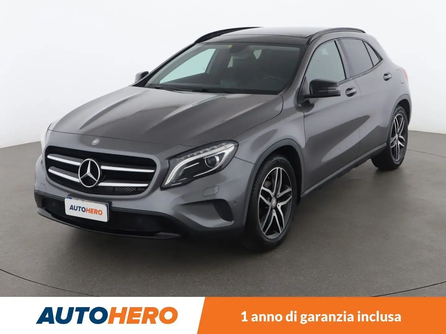 Mercedes-Benz GLA 200 GLA 200 d Sport Grigio - 1