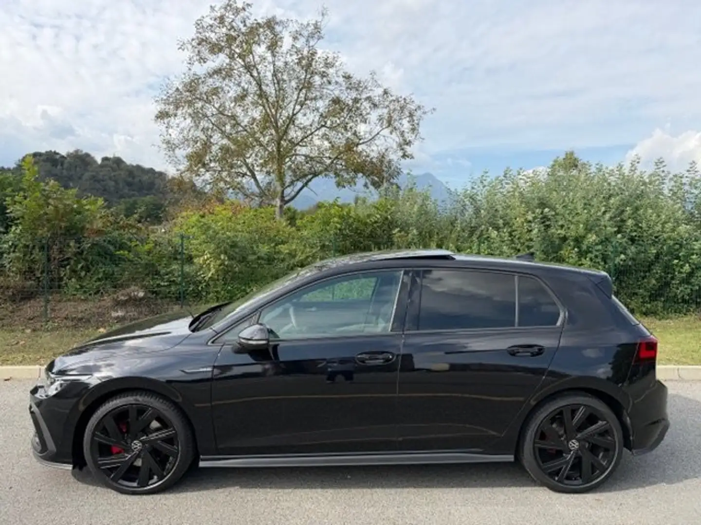 Volkswagen Golf 2.0 tdi GTD 200cv dsg Noir - 1