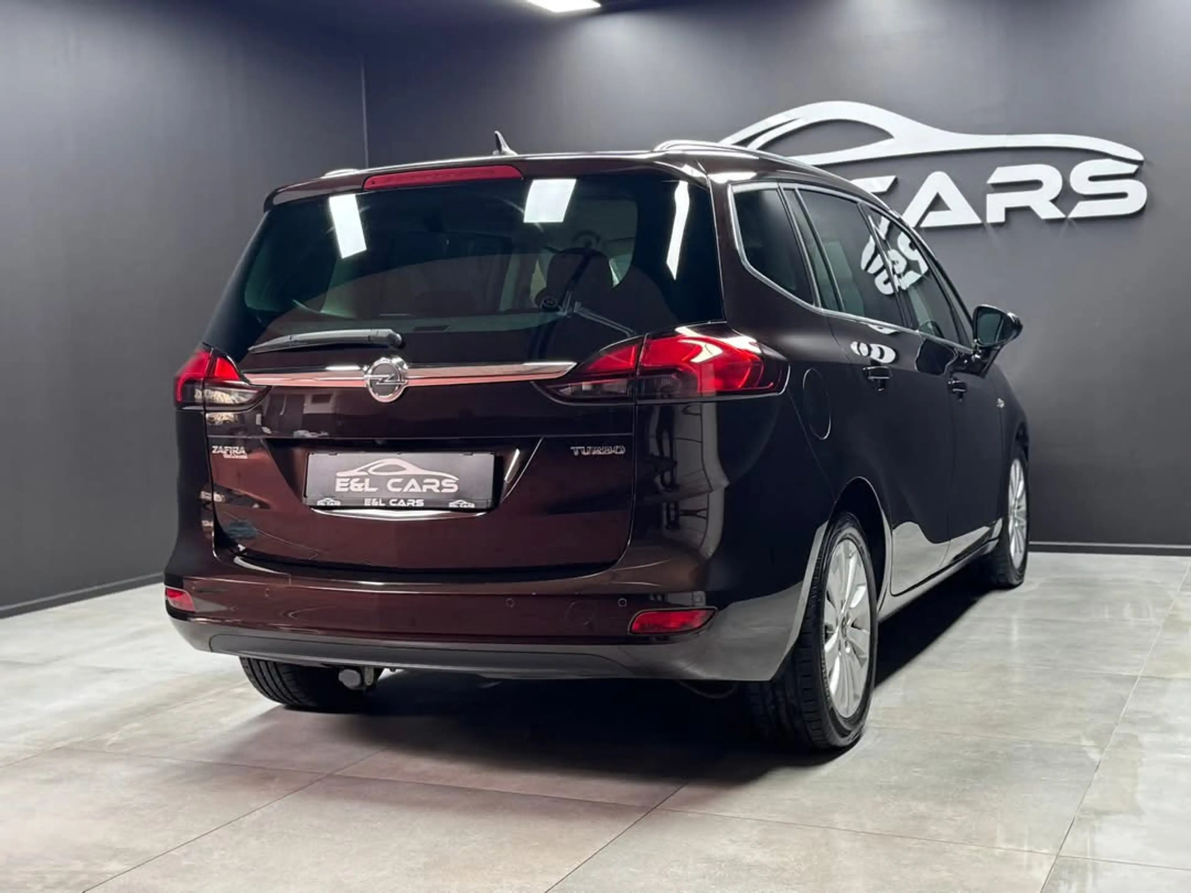Opel Zafira Tourer Zafira 1.4 Turbo **12 mois de garantie** — photo 4