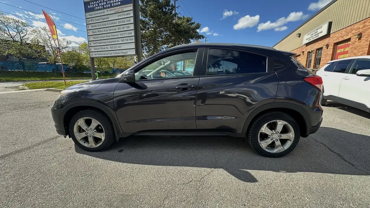 Honda HR-V photo Honda HR-V