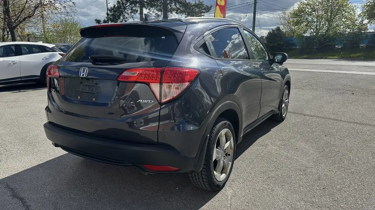 Honda HR-V photo Honda HR-V