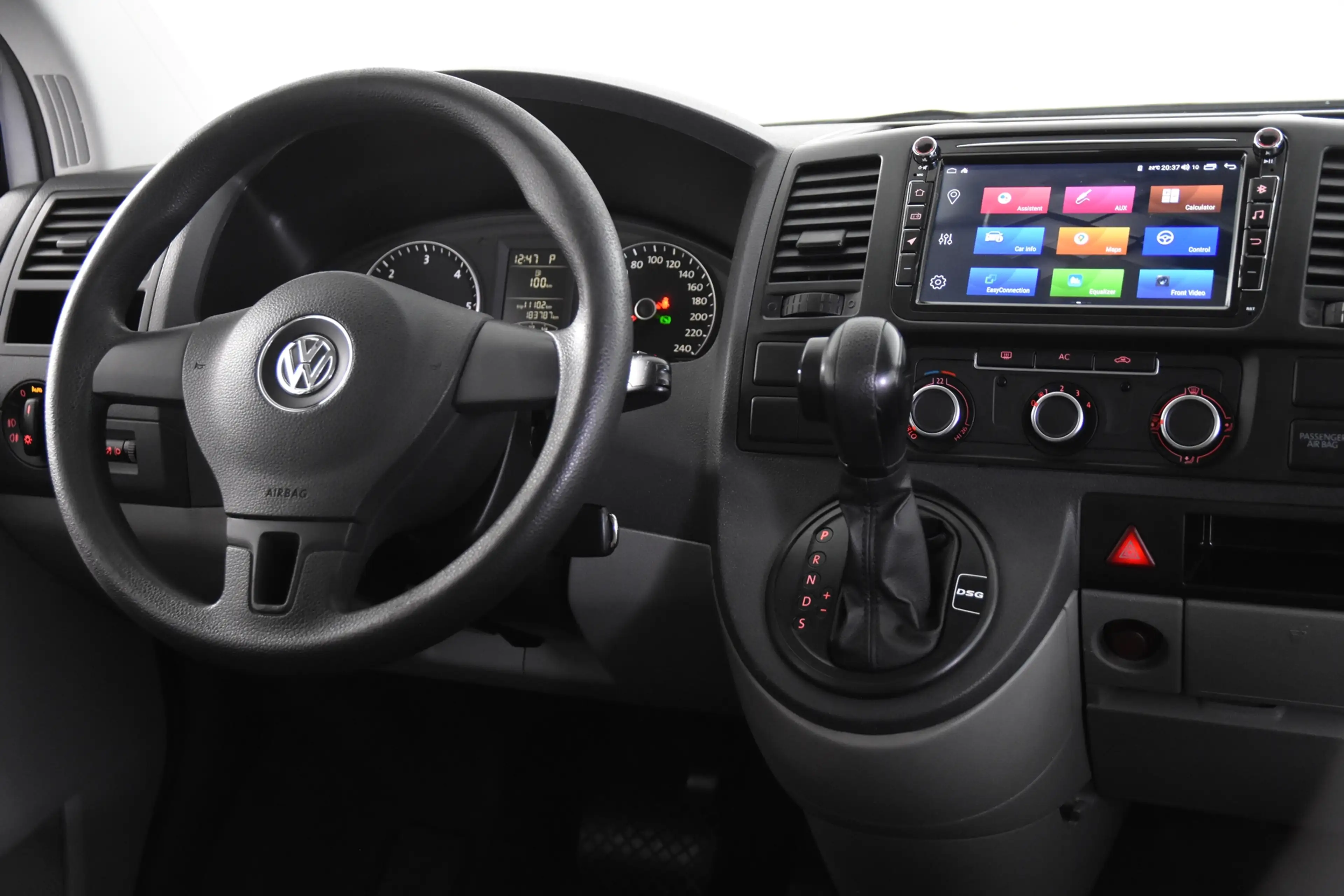 Volkswagen T5 Transporter 2.0 TDI Automaat *Rolstoelbus* — photo 8