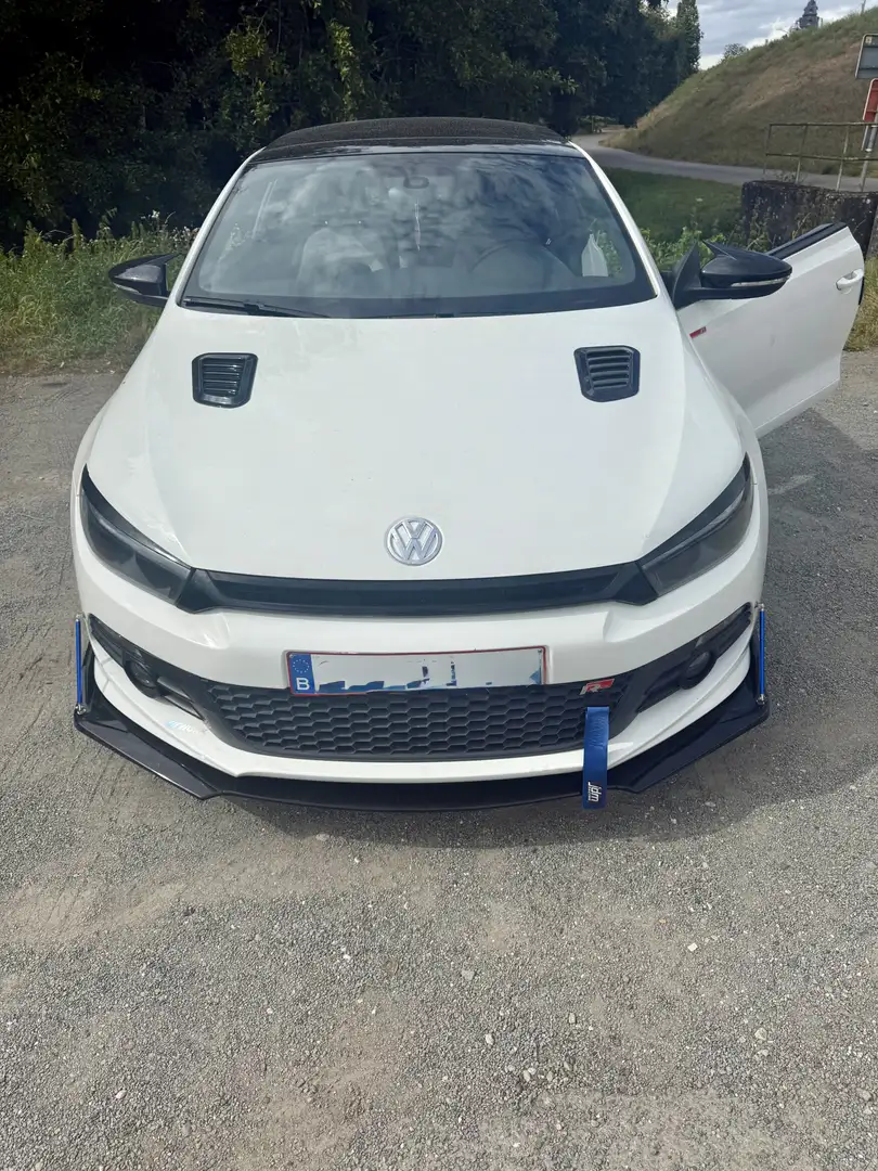 Volkswagen Scirocco 1.4 TSI R Wit - 1