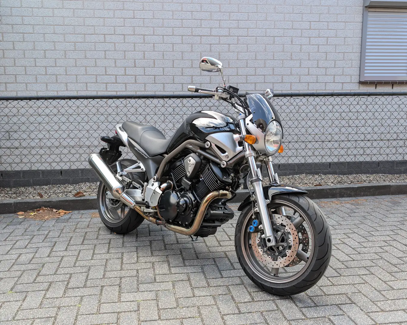 Yamaha BT 1100 Bulldog | 2002 | 24.812 km | vol historie + 2 sleutels !! Zwart - 2