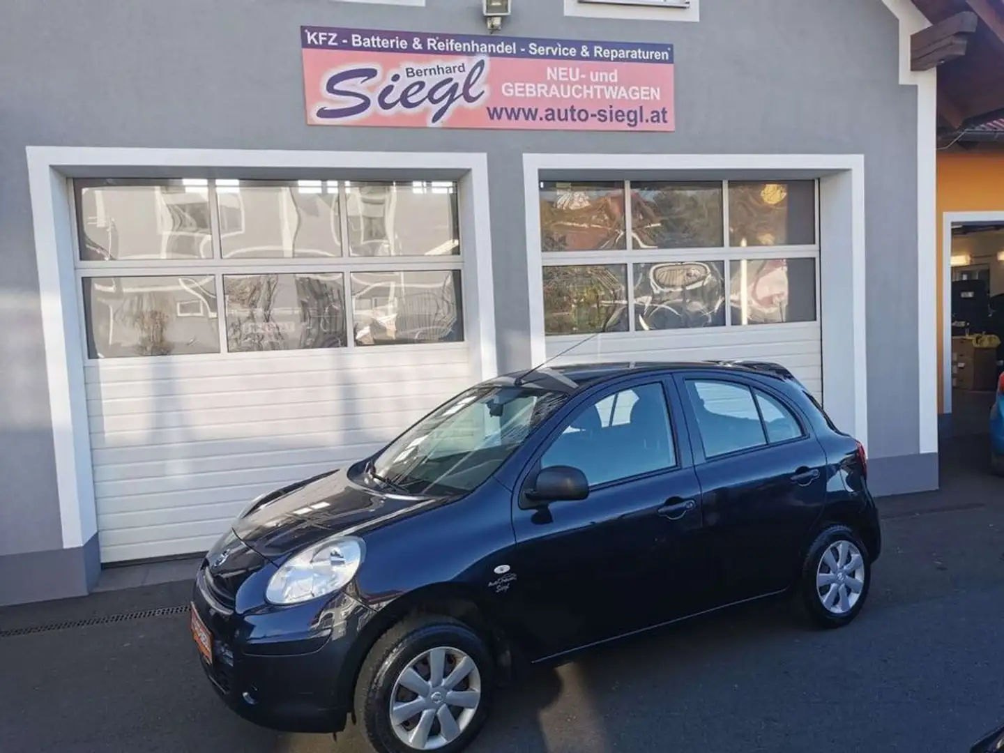 Nissan Micra Visia Schwarz - 1