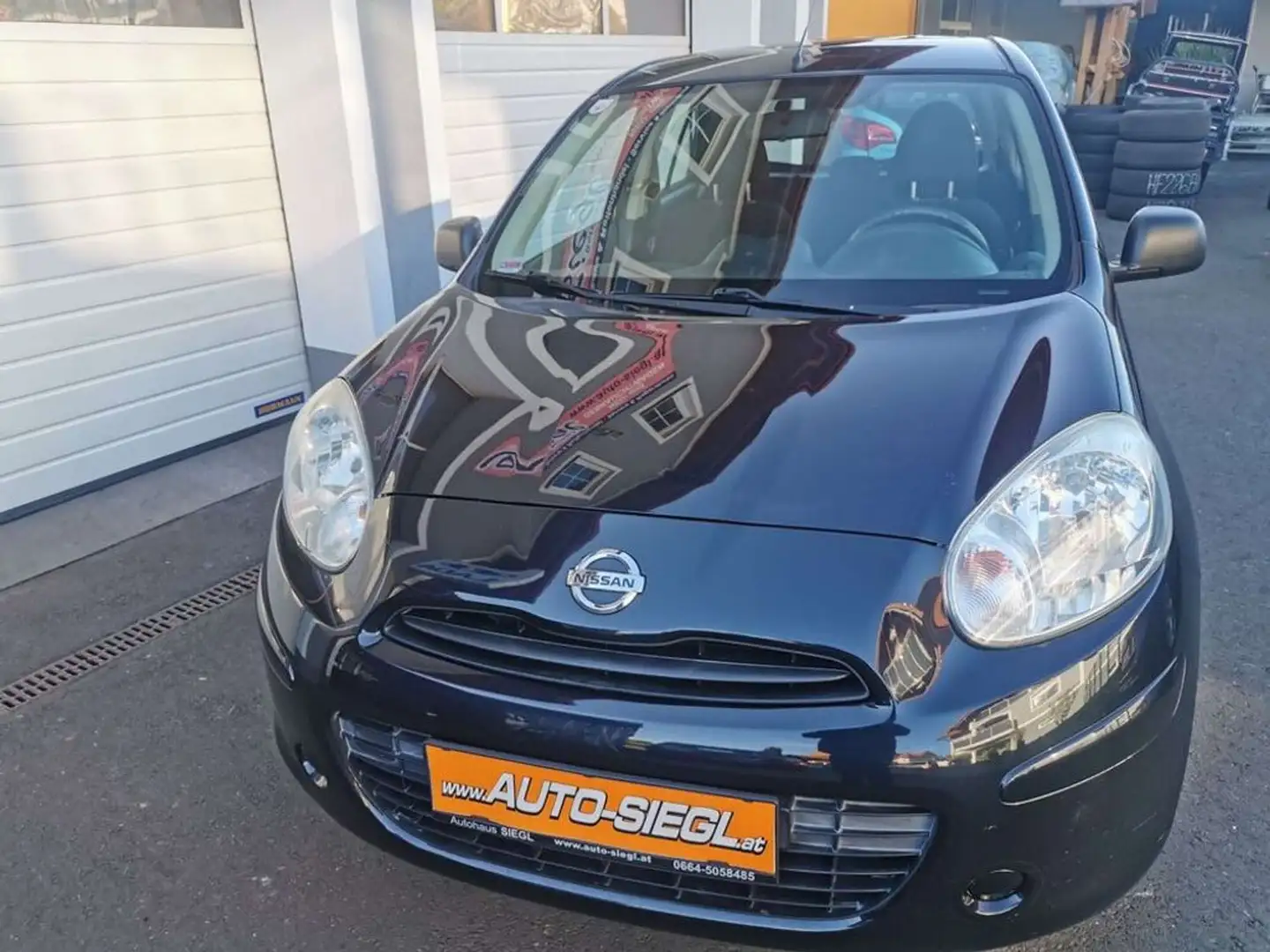 Nissan Micra Visia Schwarz - 2