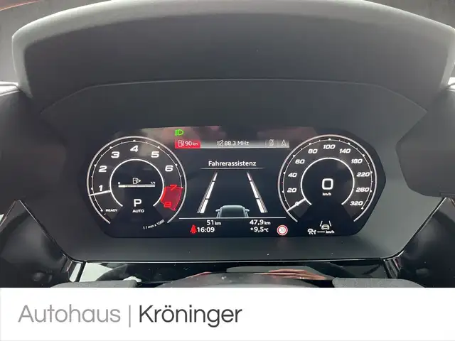Audi RS3 view 12