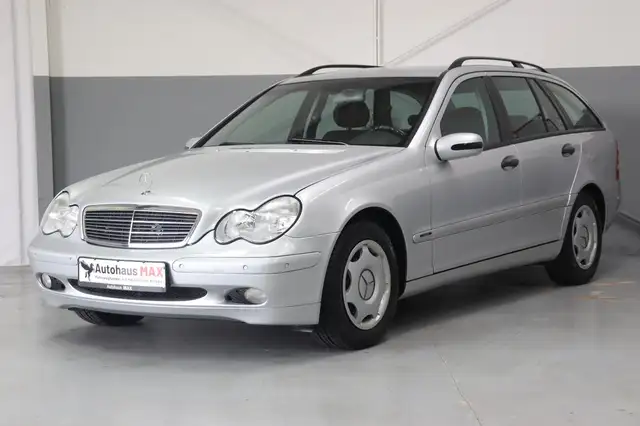Mercedes-Benz C 200 T Kompressor~SZH~PDC~MFL~elek Sitze~