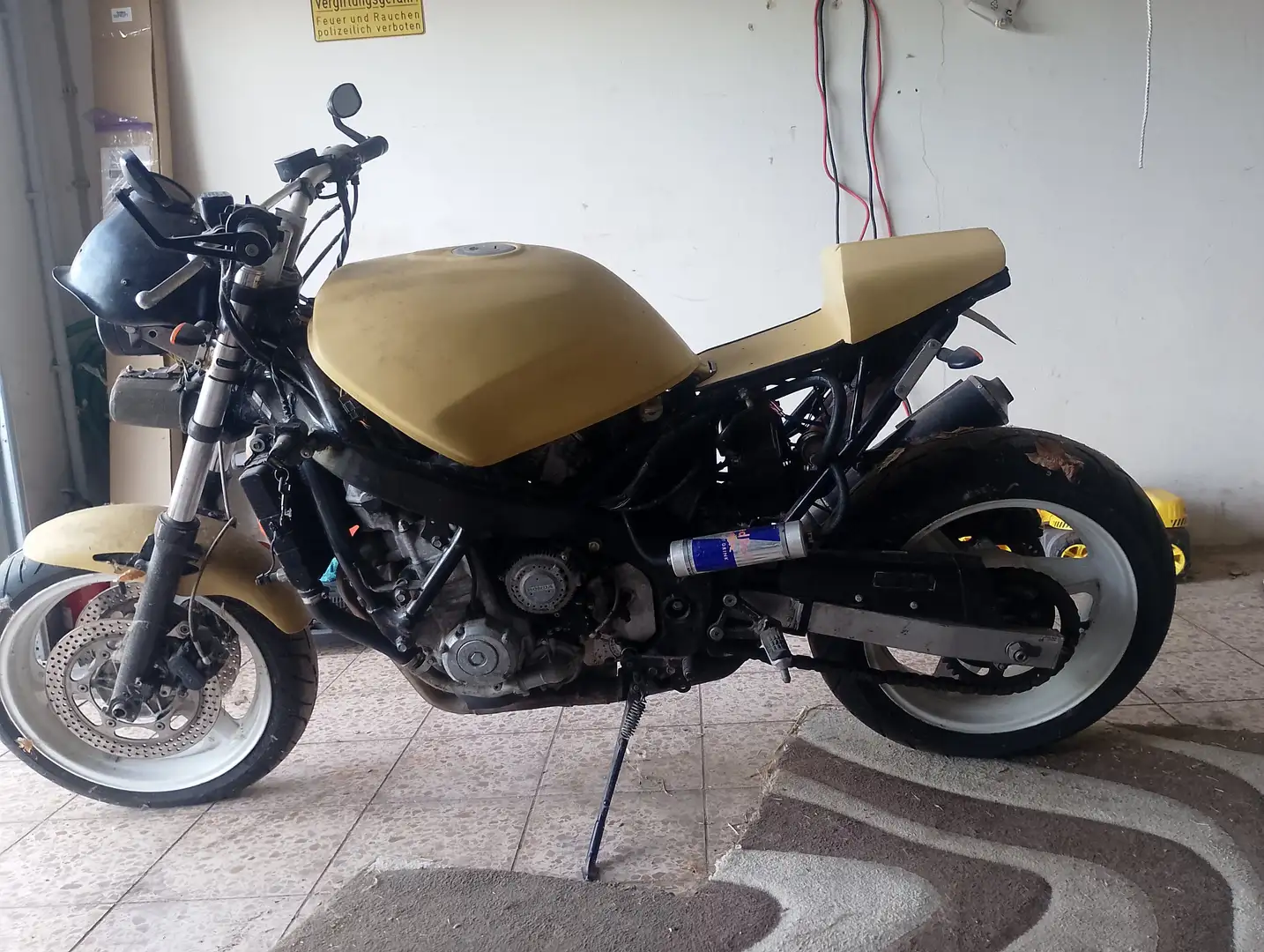 Honda CBR 1000 SC21 Sárga - 1