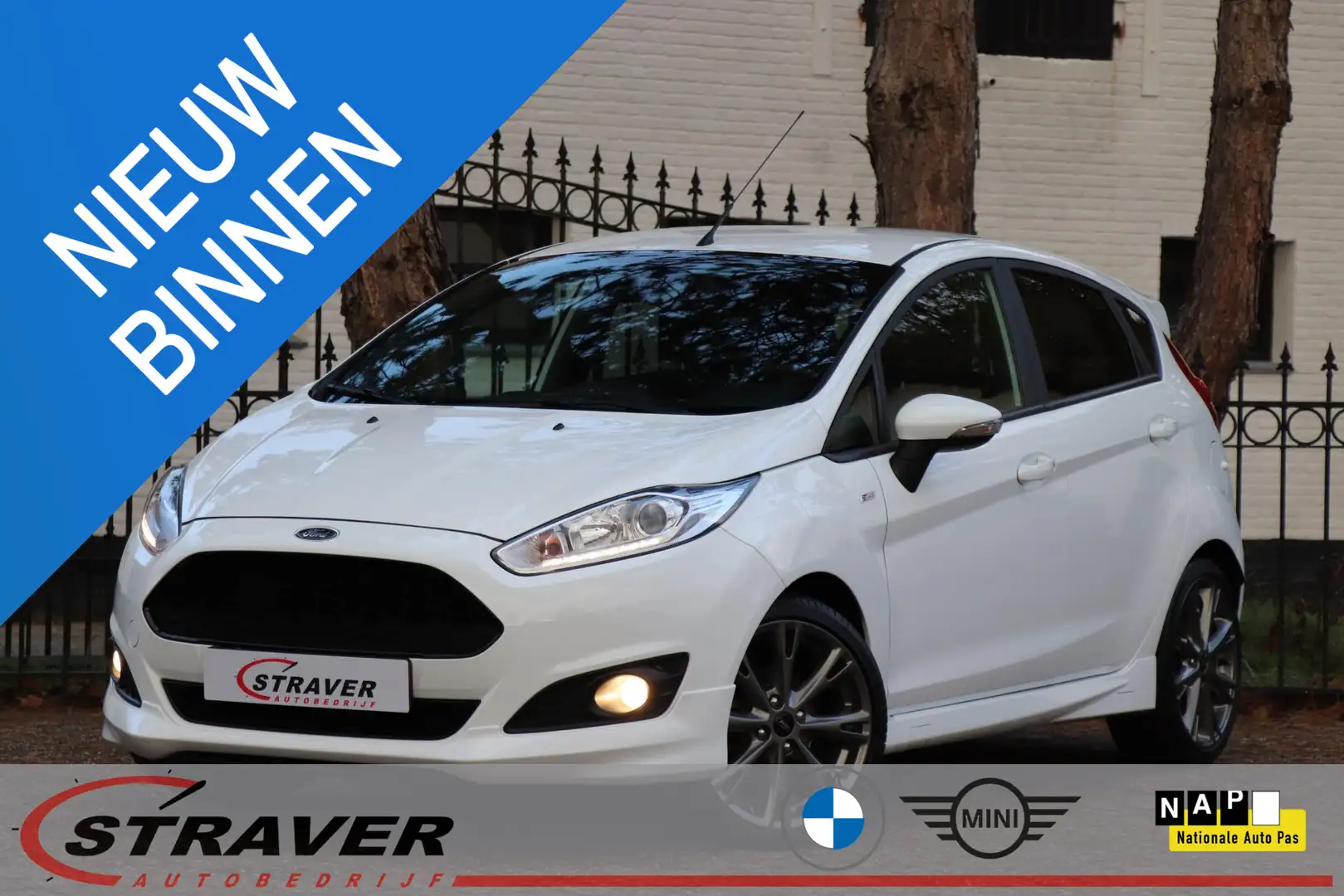 Ford Fiesta 1.0 EcoBoost ST Line |Navigatie |Bluetooth Wit - 1