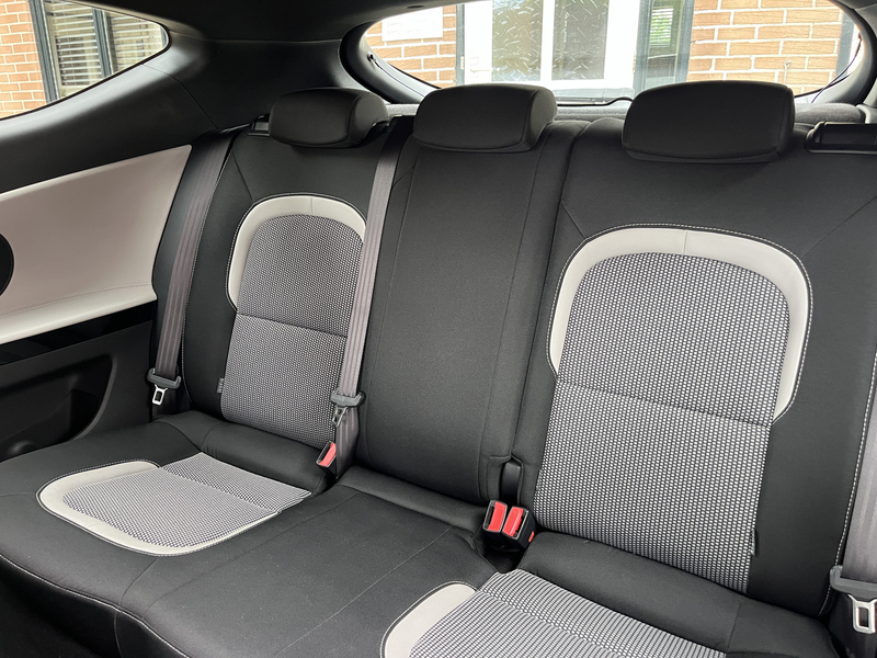 Kia ProCeed / pro_cee'd 1.6 GDI BusinessLine LED Navi Camera 17" — photo 10
