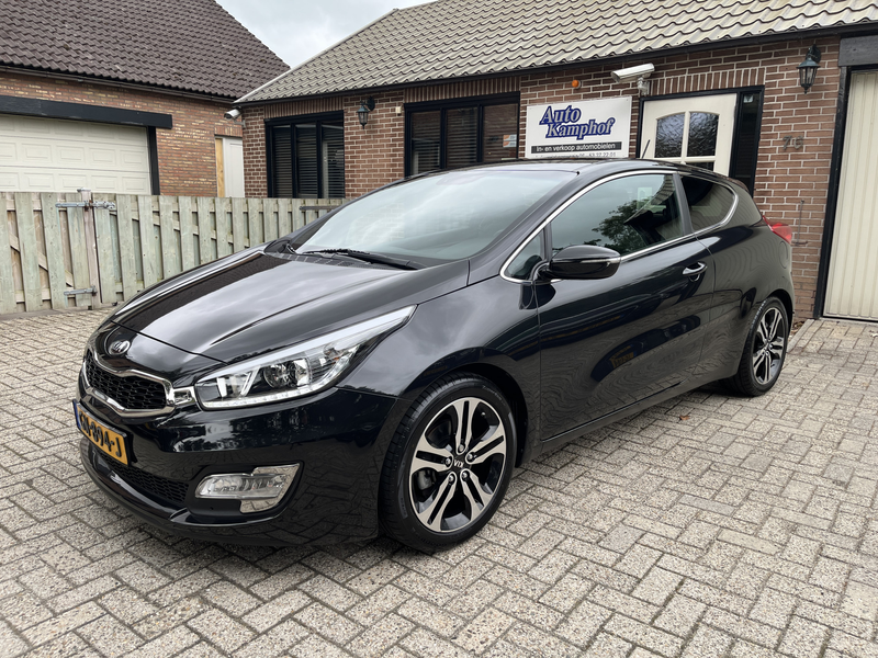 Kia ProCeed / pro_cee'd 1.6 GDI BusinessLine LED Navi Camera 17" — photo 2