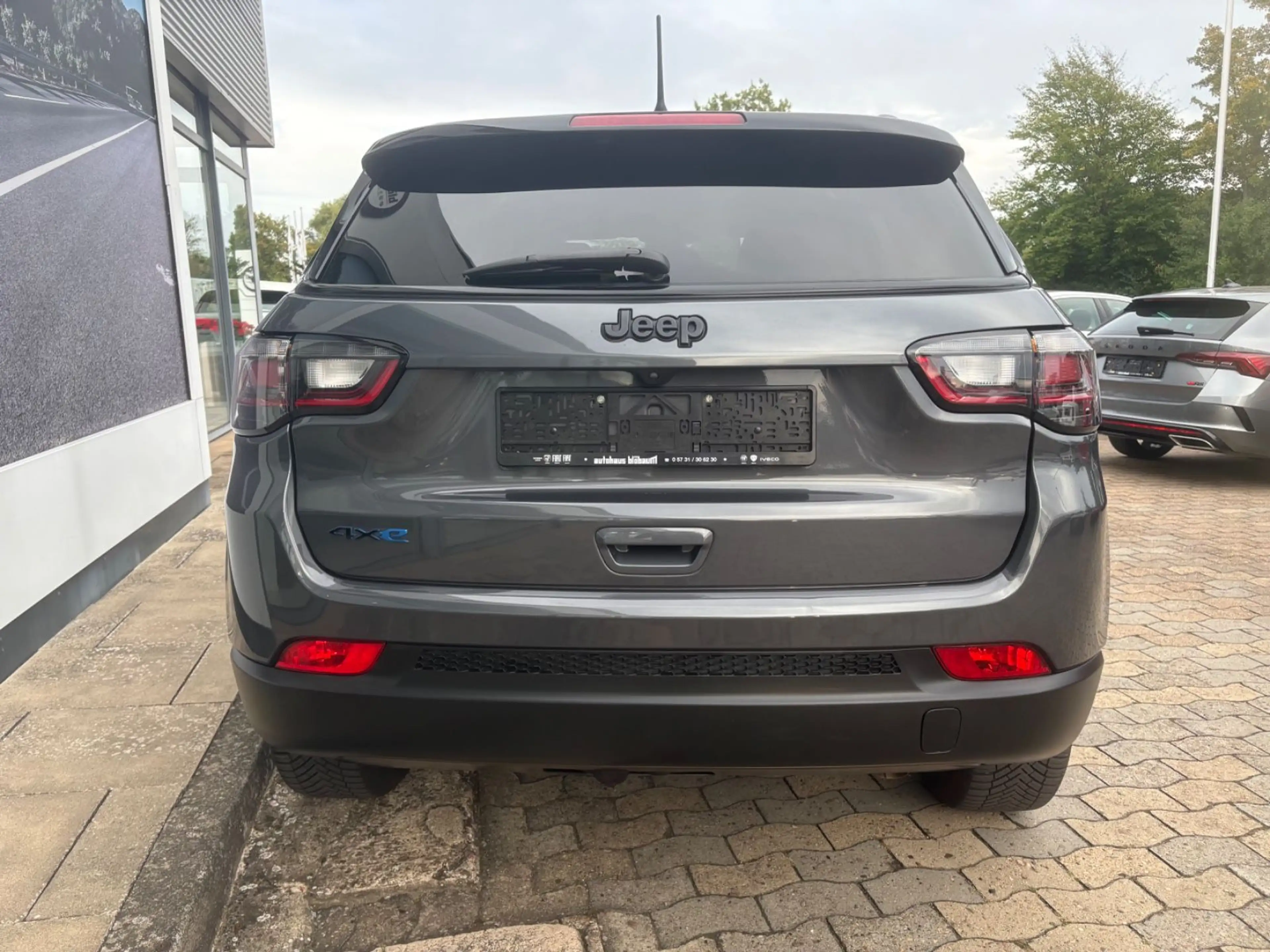 Jeep Compass High Upland 4xe ACC AHK Nav Klimaaut uvm — photo 4