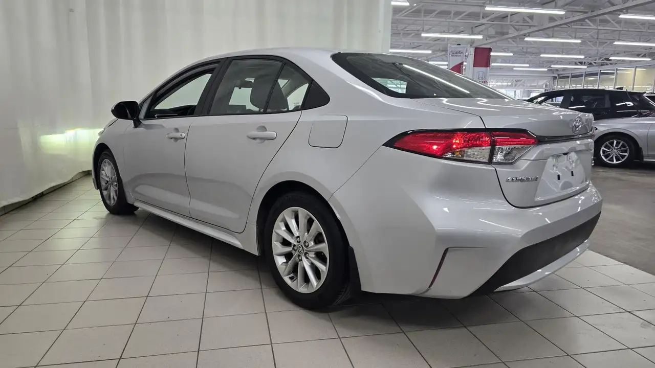 Toyota Corolla снимка Toyota Corolla
