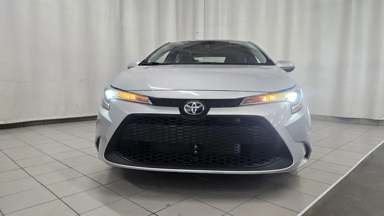 Toyota Corolla снимка Toyota Corolla