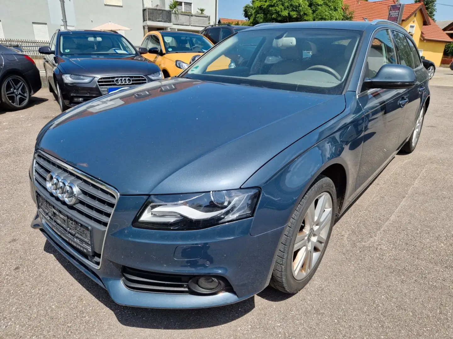 Audi A4 Avant 1,8 Ambiente-STANDHEIZUNG-XENON-AHK-ALU Grau - 1