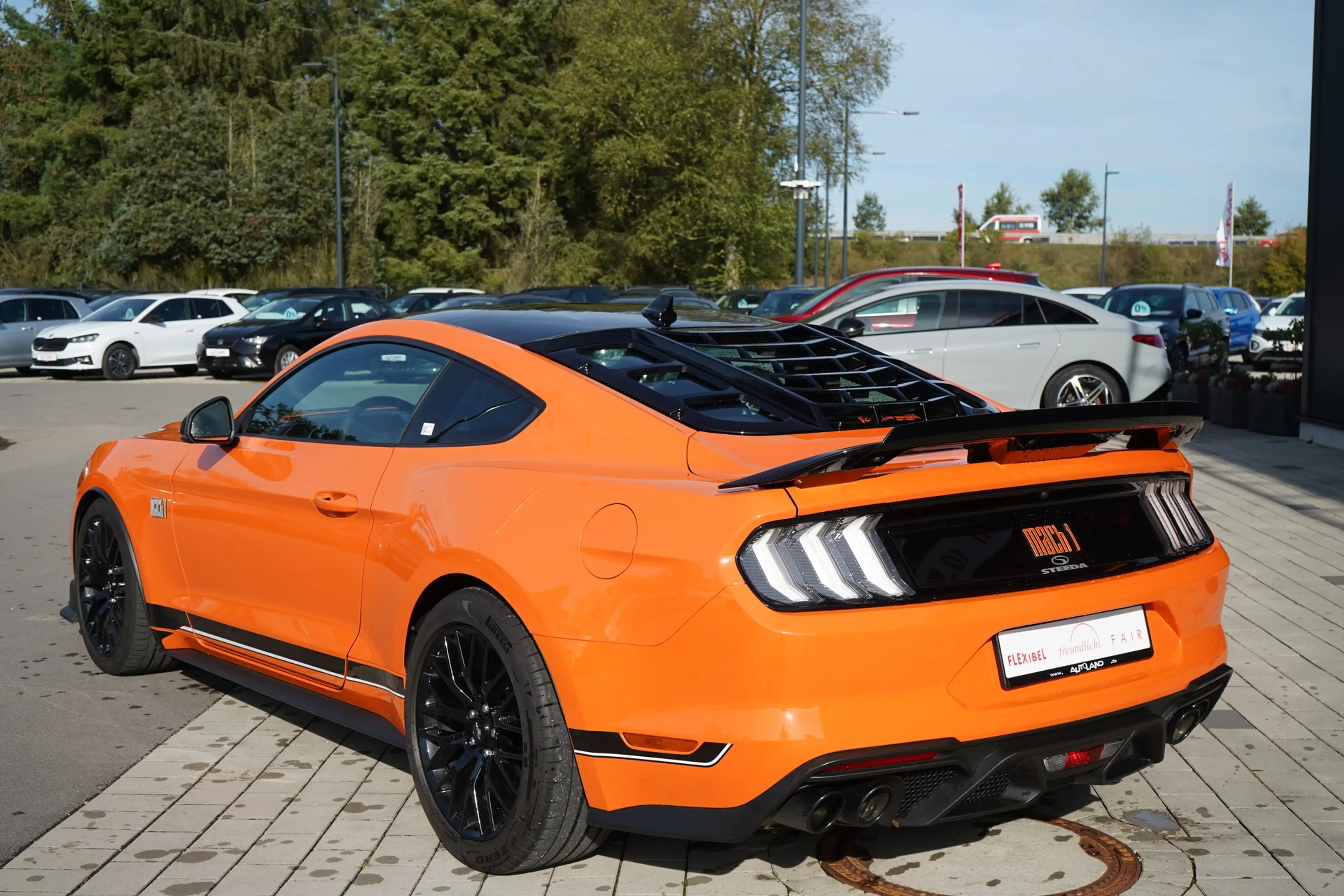 Ford Mustang 5.0 Mach 1 — photo 4