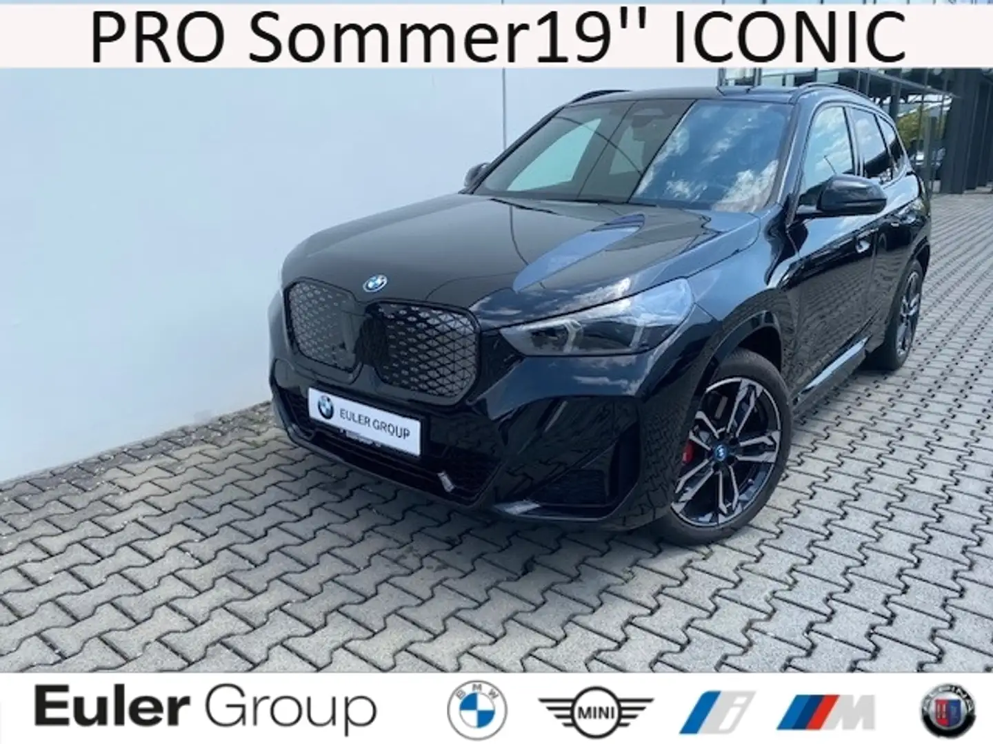 BMW iX1 30 M-Sport PRO Sommer19'' ICONIC ParkAss H/K Pano Noir - 1