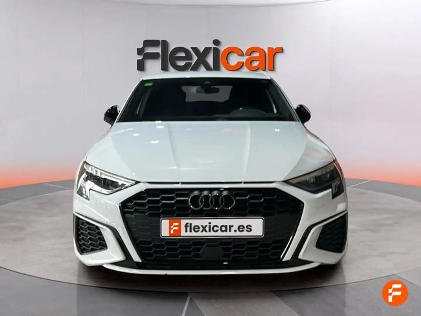 Audi A3 Sedan Advanced 30 TFSI 81kW S tronic Blanco - 2