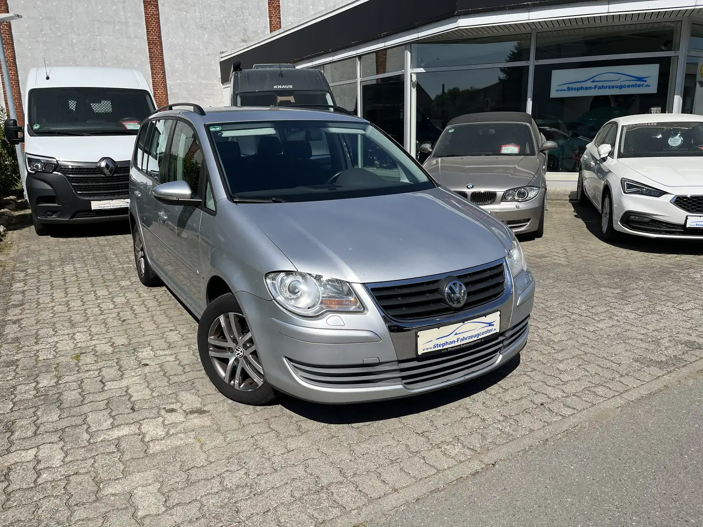 Volkswagen Touran Trendline EcoFuel aus1.Hand mit TÜV/AU-Neu Gris - 1