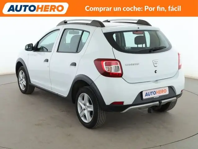 Dacia Sandero view 4
