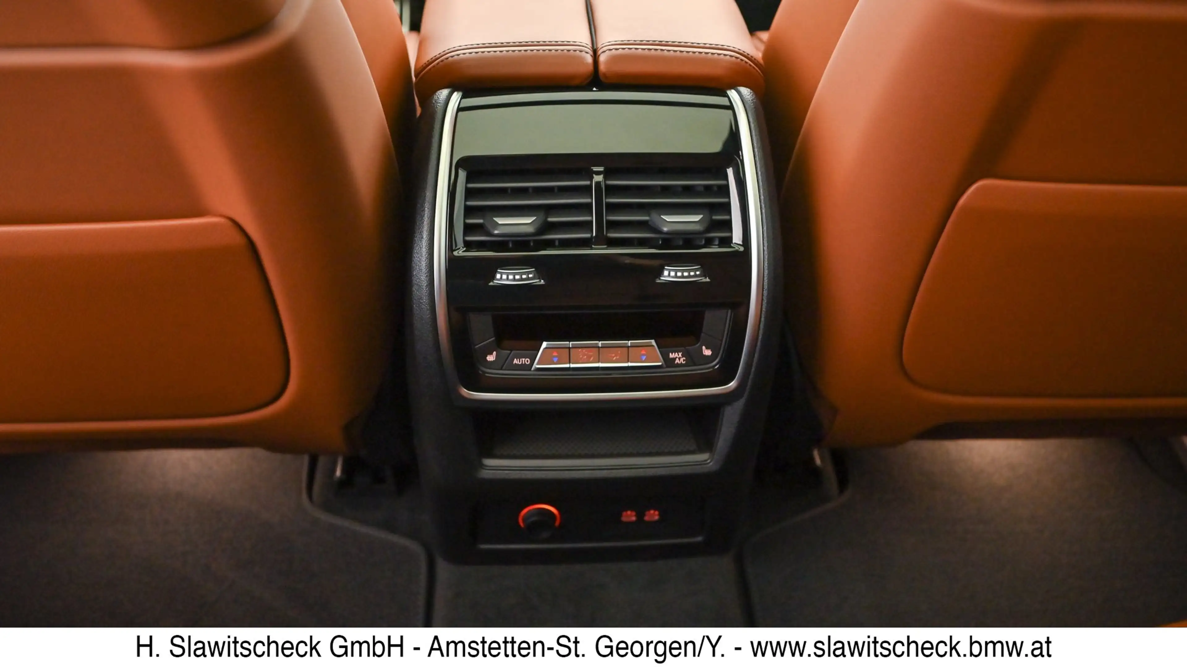 BMW X7 xDrive40d G07 — photo 14