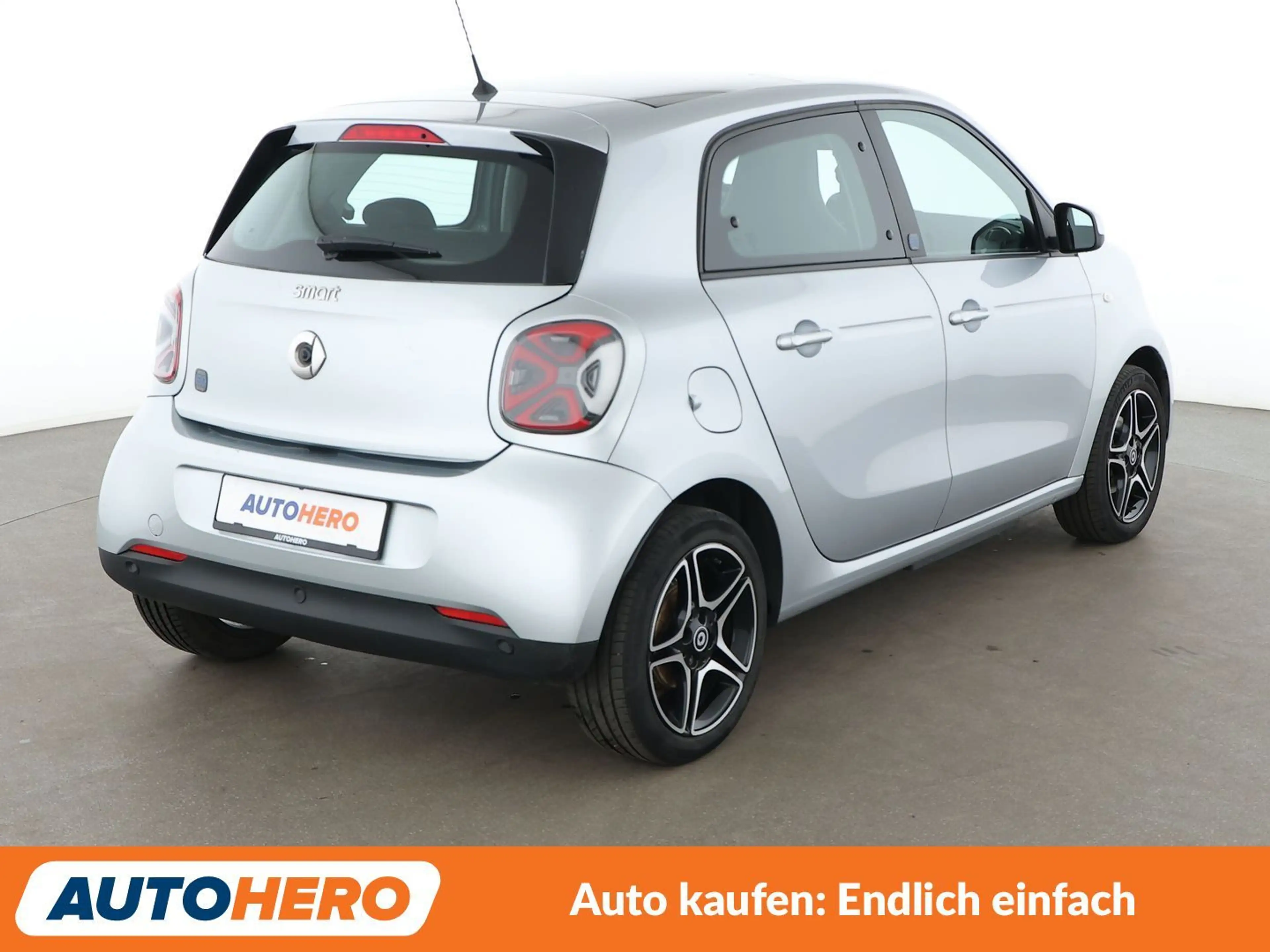 smart forFour electric drive 60 kW Prime Aut.*LED*TEMPO*CAM*PDC* — photo 6