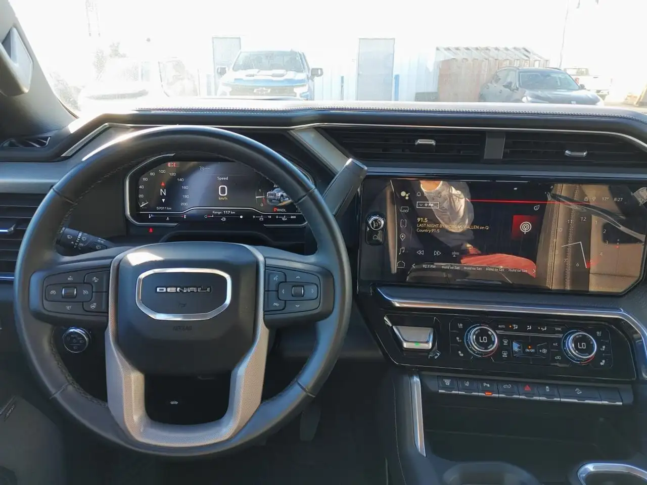GMC Sierra 3500 снимка GMC Sierra 3500
