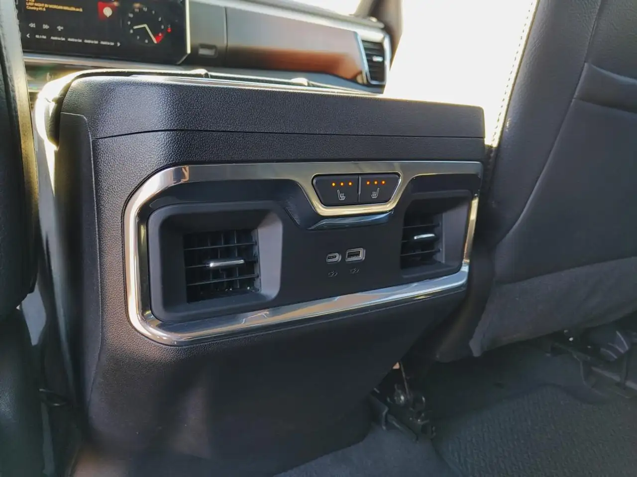 GMC Sierra 3500 снимка GMC Sierra 3500