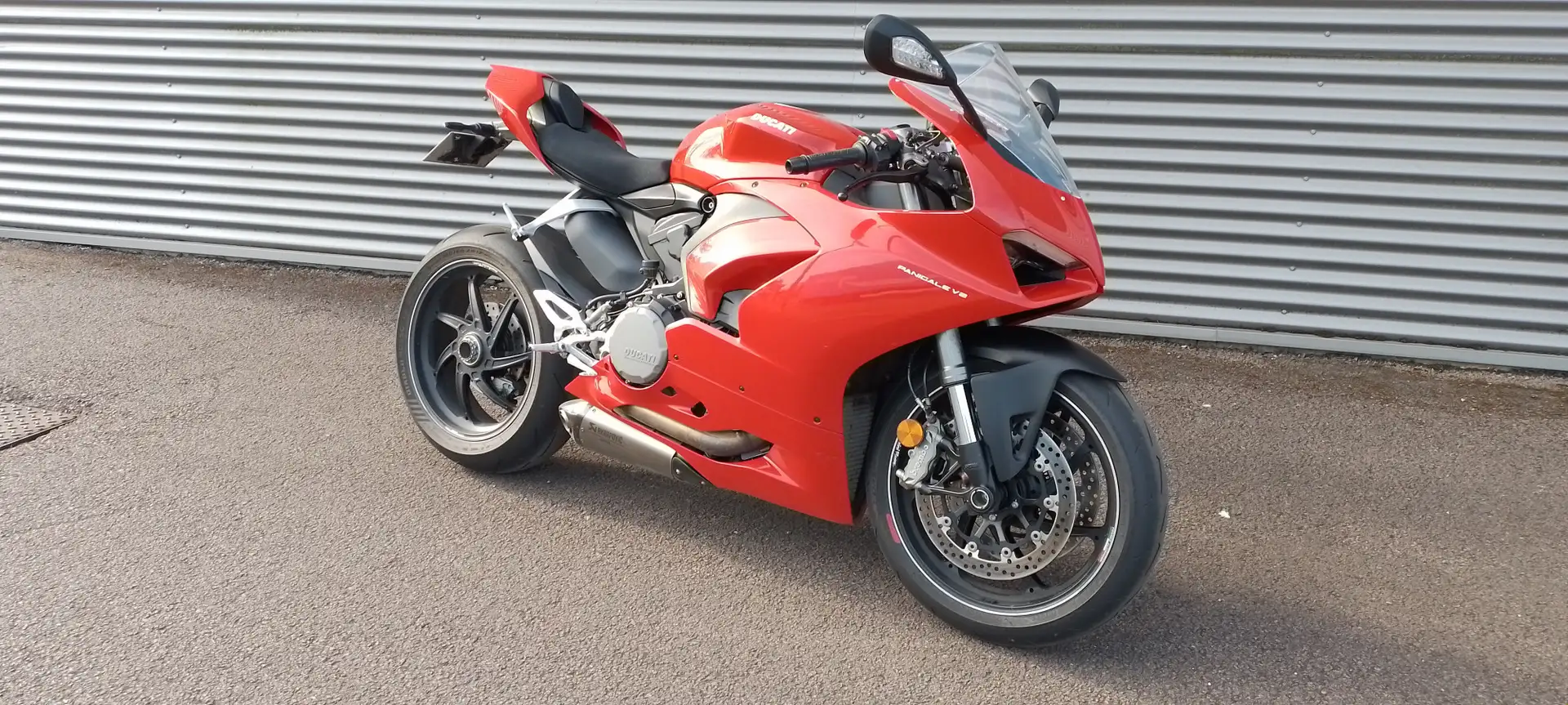 Ducati Panigale V2 Rouge - 2