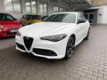 Alfa Romeo Giulia Veloce Premiump. Technologiep. White - thumbnail 1