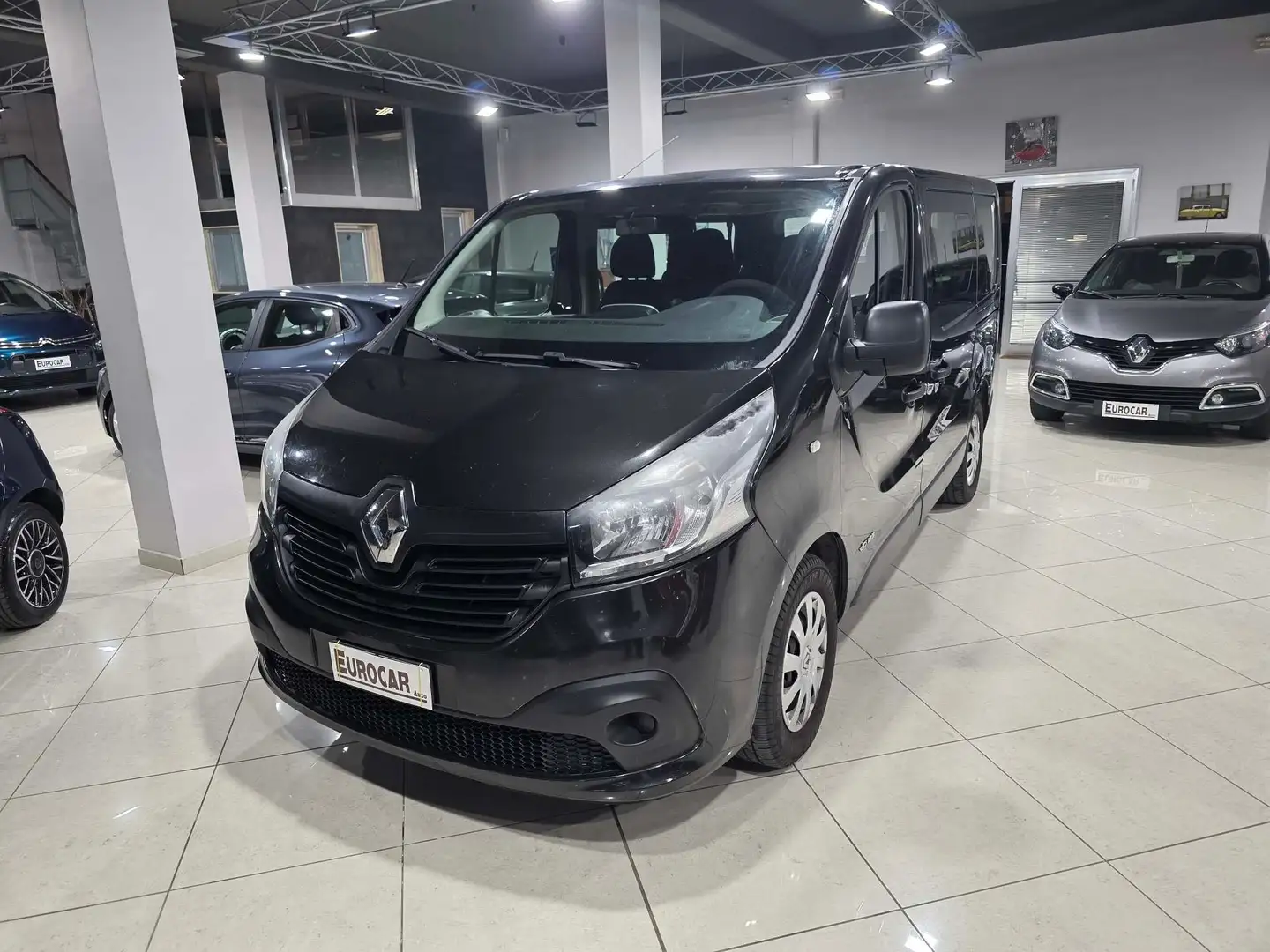 Renault Trafic 1.6 DCi 125cv 9 posti Nero - 2