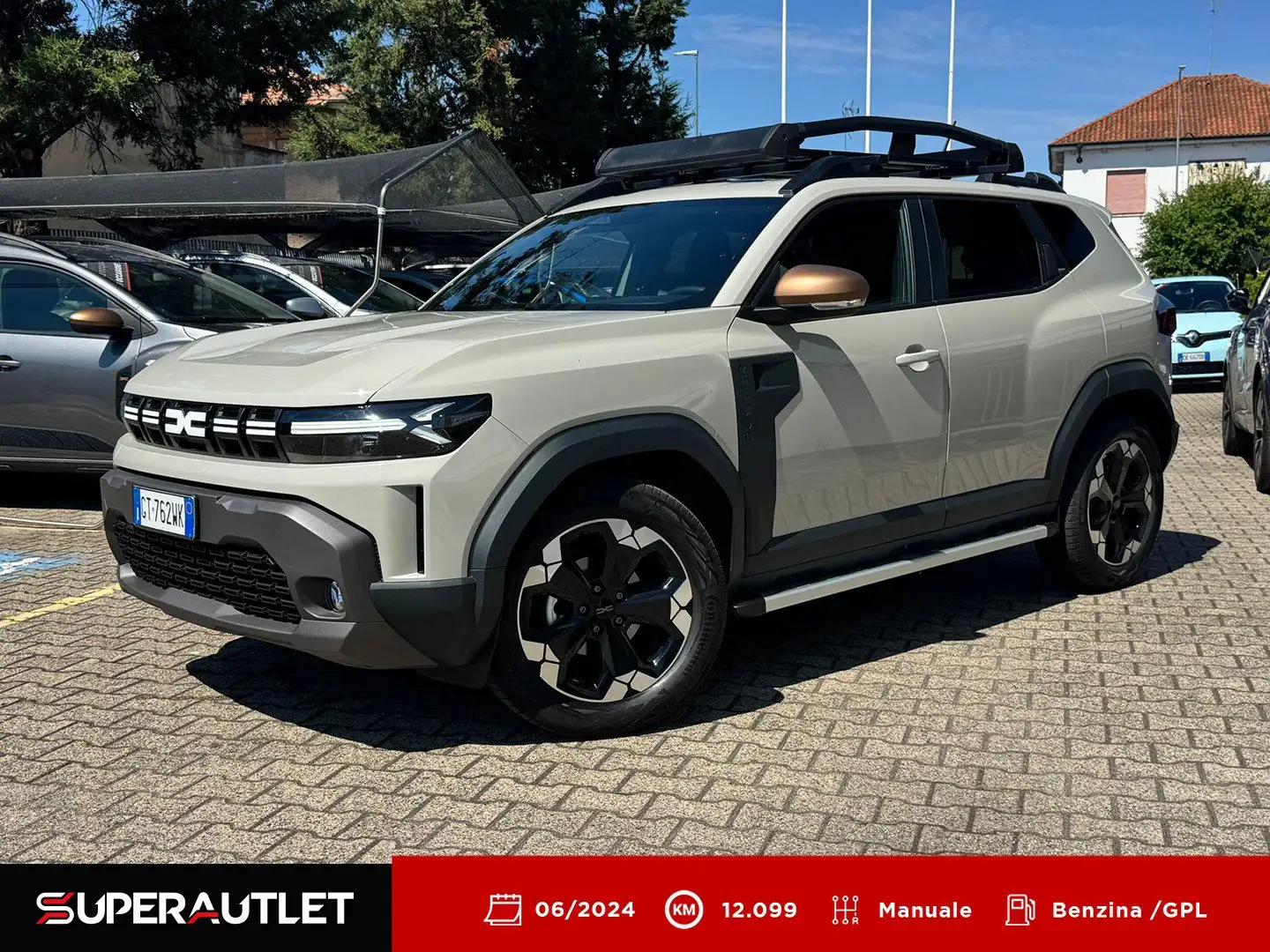 Dacia Duster NUOVO extreme Eco-G 100 Gri - 1