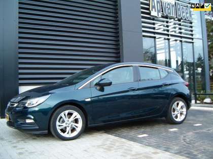 Opel Astra 1.4 Business+ Climate-control