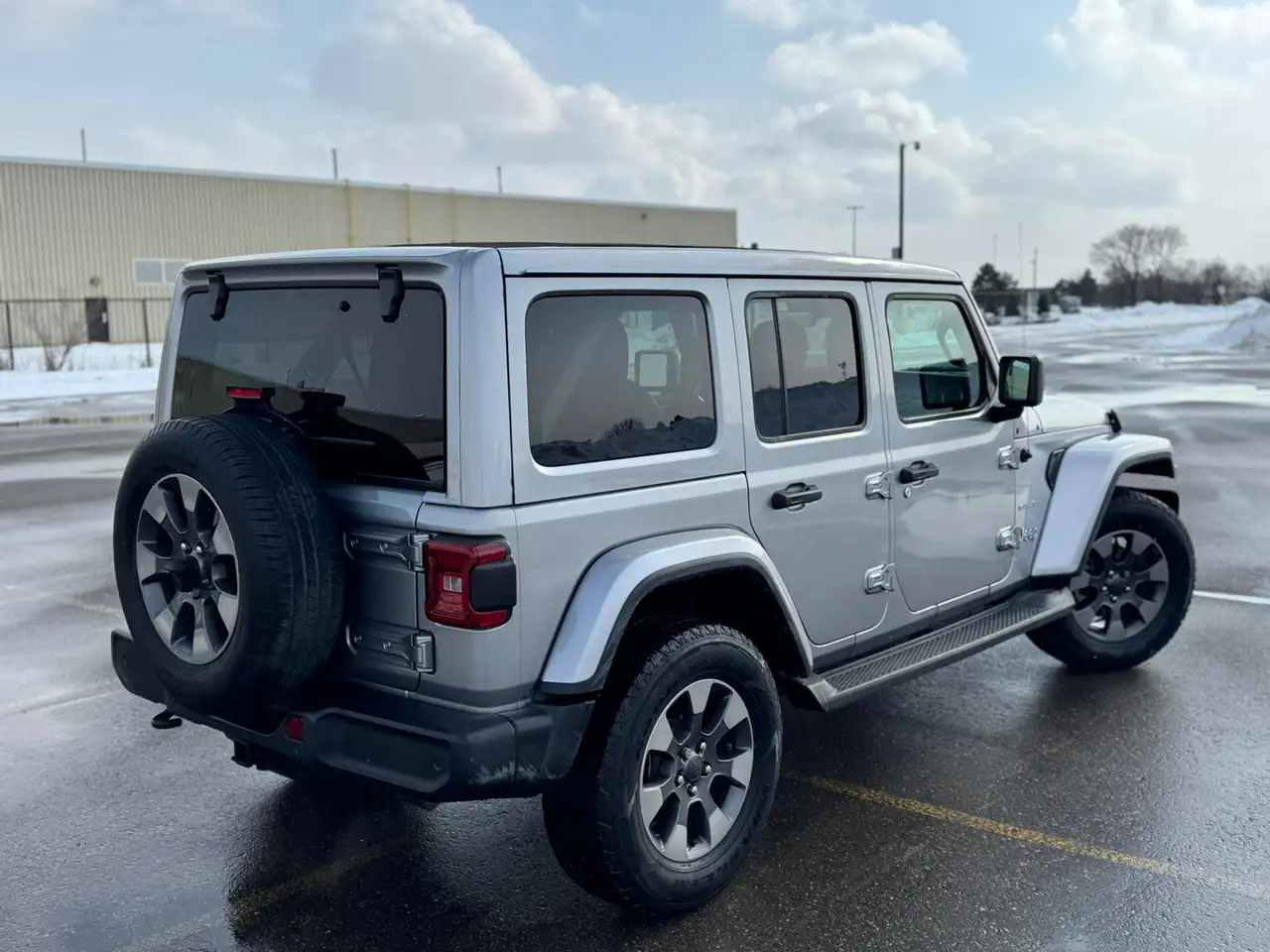 Jeep Wrangler снимка Jeep Wrangler