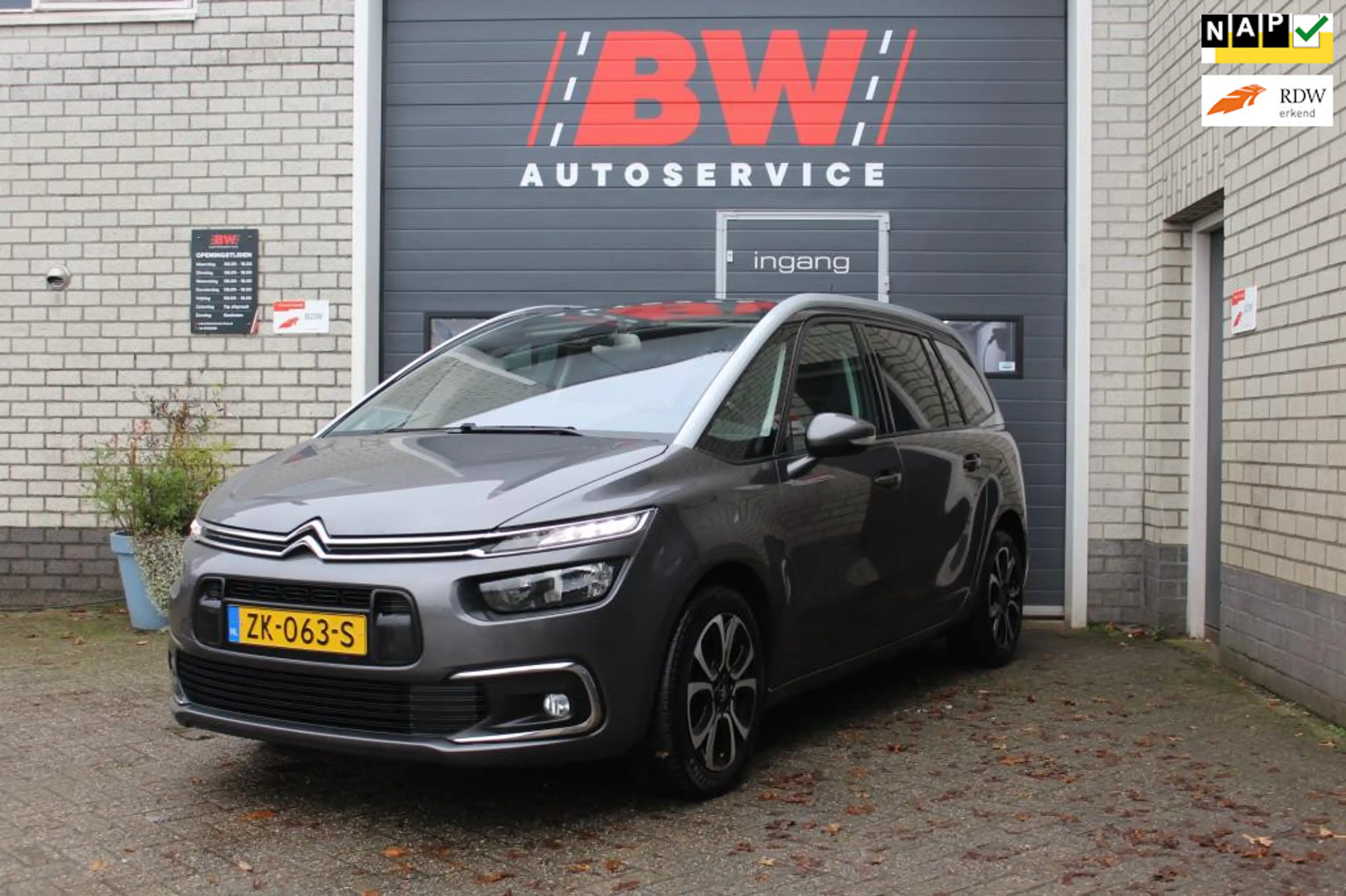 Citroen Grand C4 SpaceTourer 1.2 PureTech Business NIEUWE MOTOR
