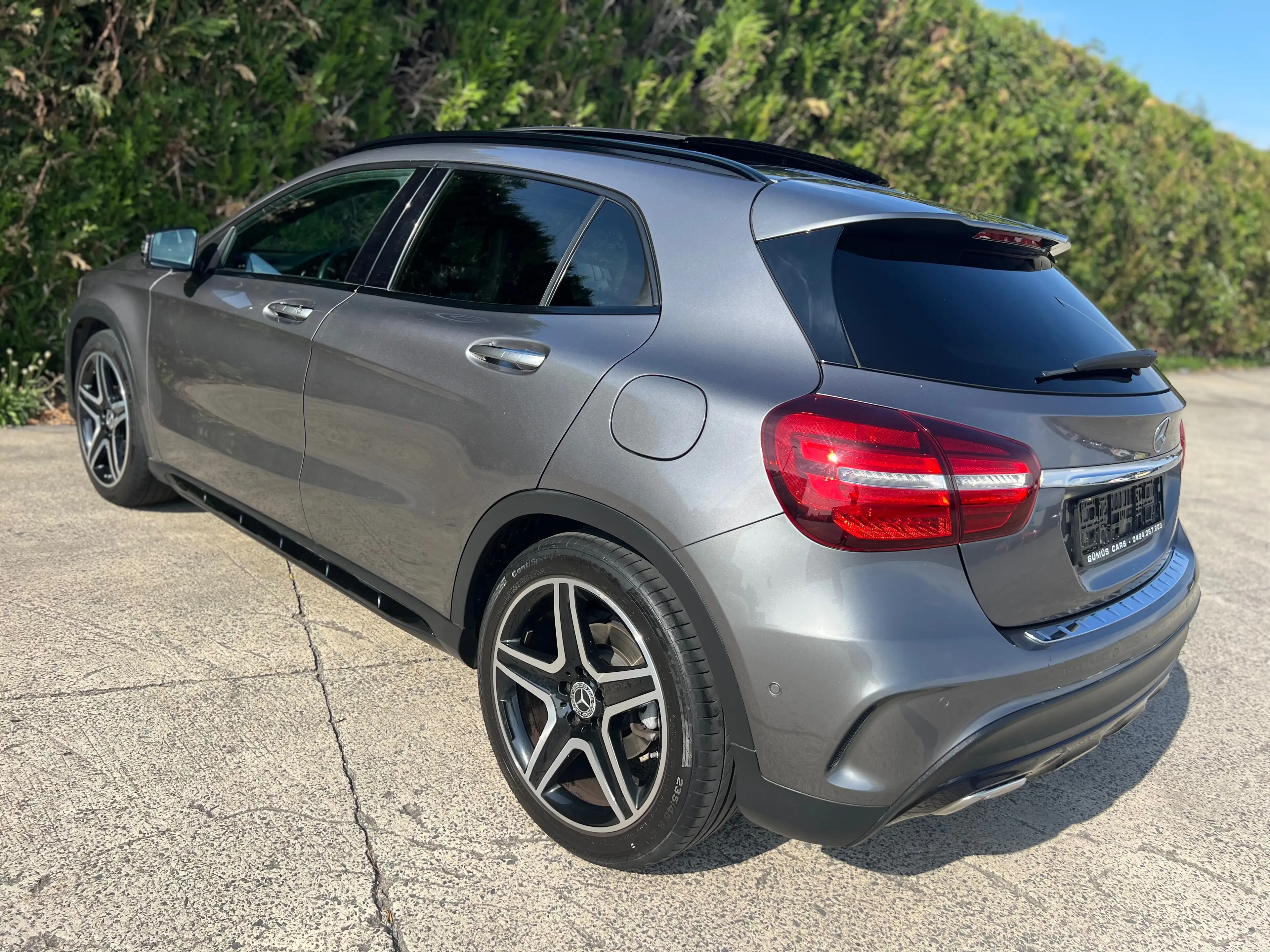 Mercedes-Benz GLA 180 GLA 180 Business Solution AMG (EU6.2) — photo 3