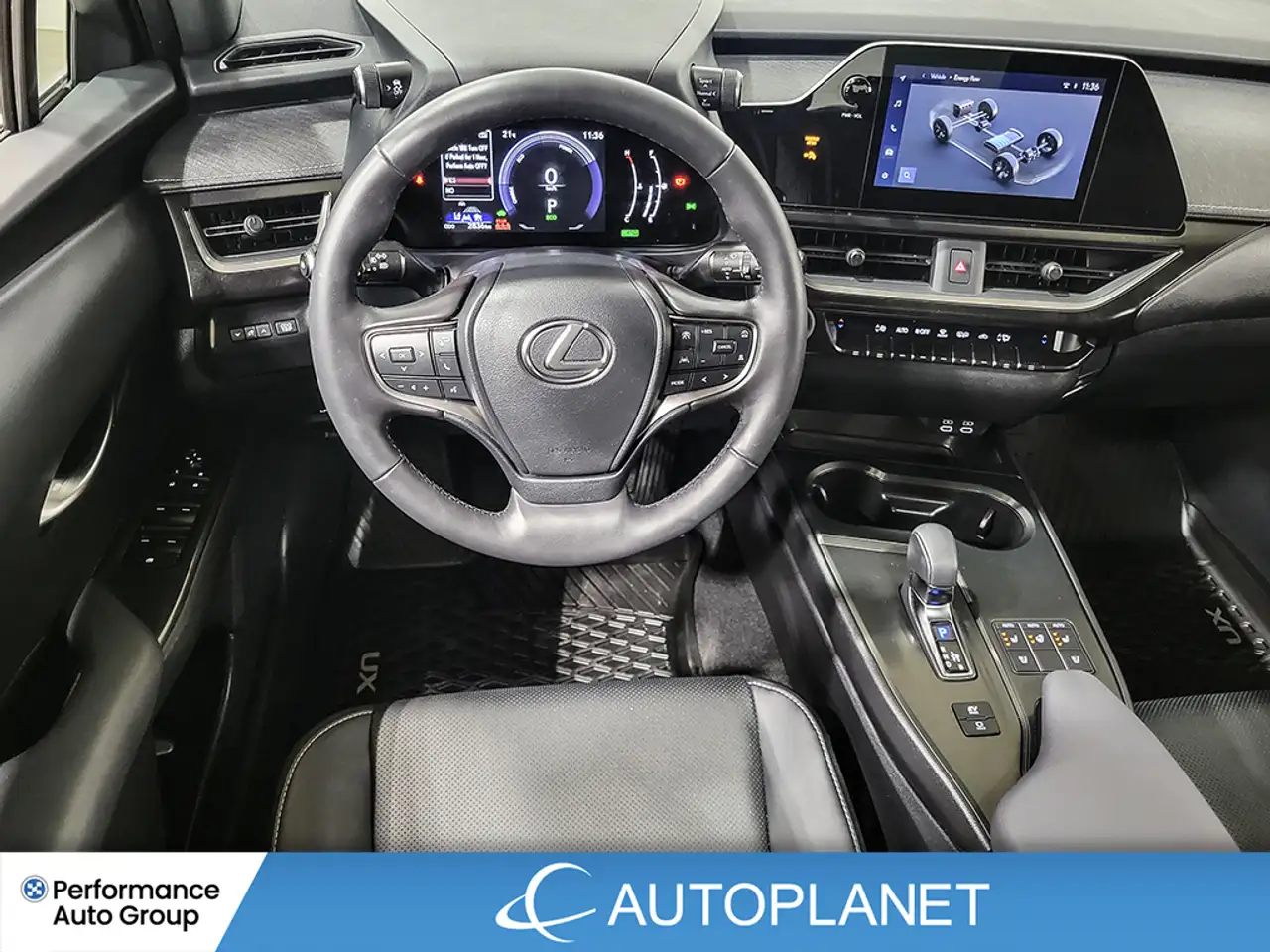 Lexus UX снимка Lexus UX