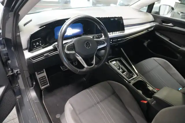 Volkswagen Golf view 7