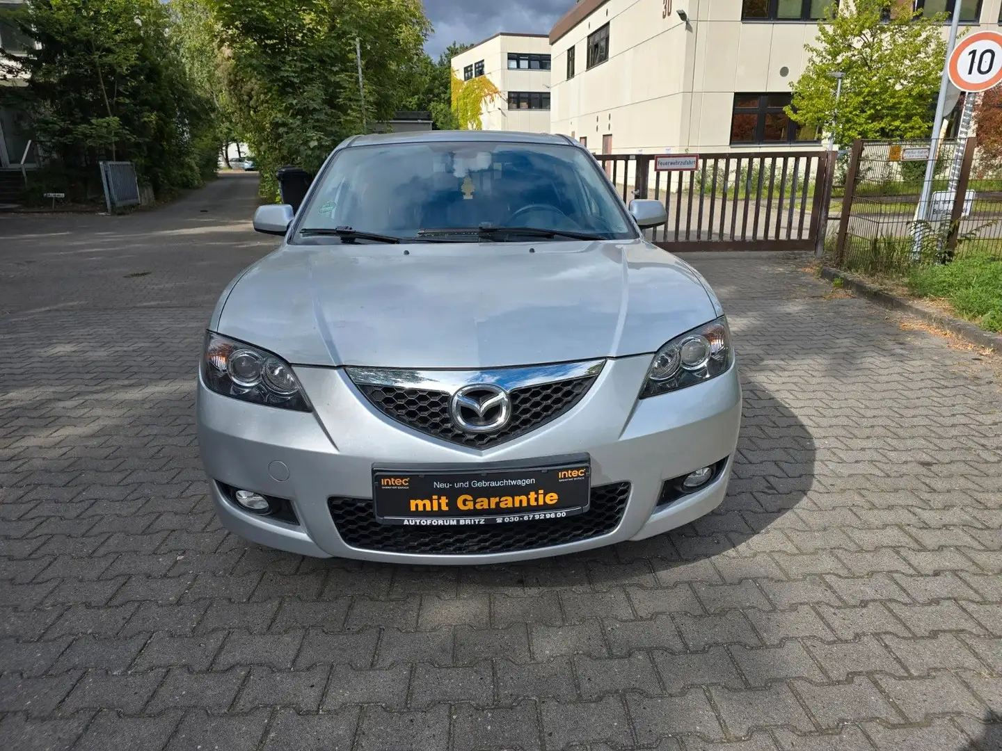 Mazda 3 Lim. 1.6 Active - 1