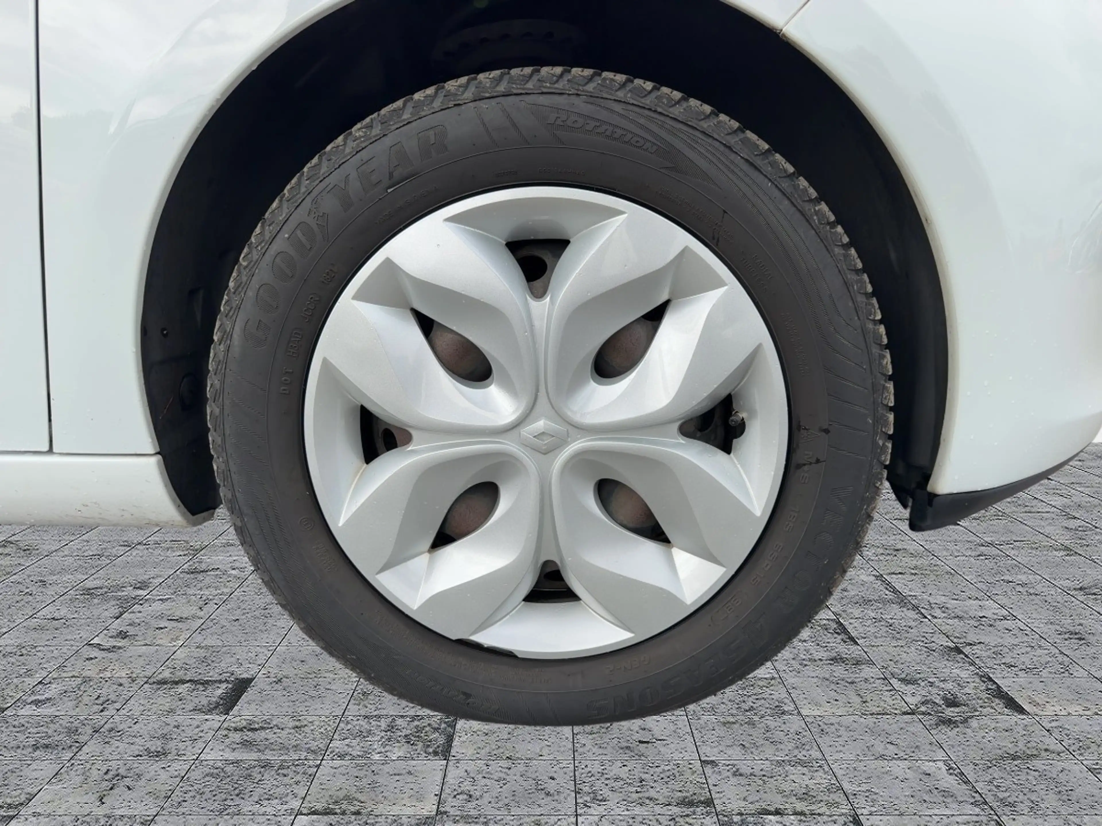 Renault ZOE Cargo — photo 7