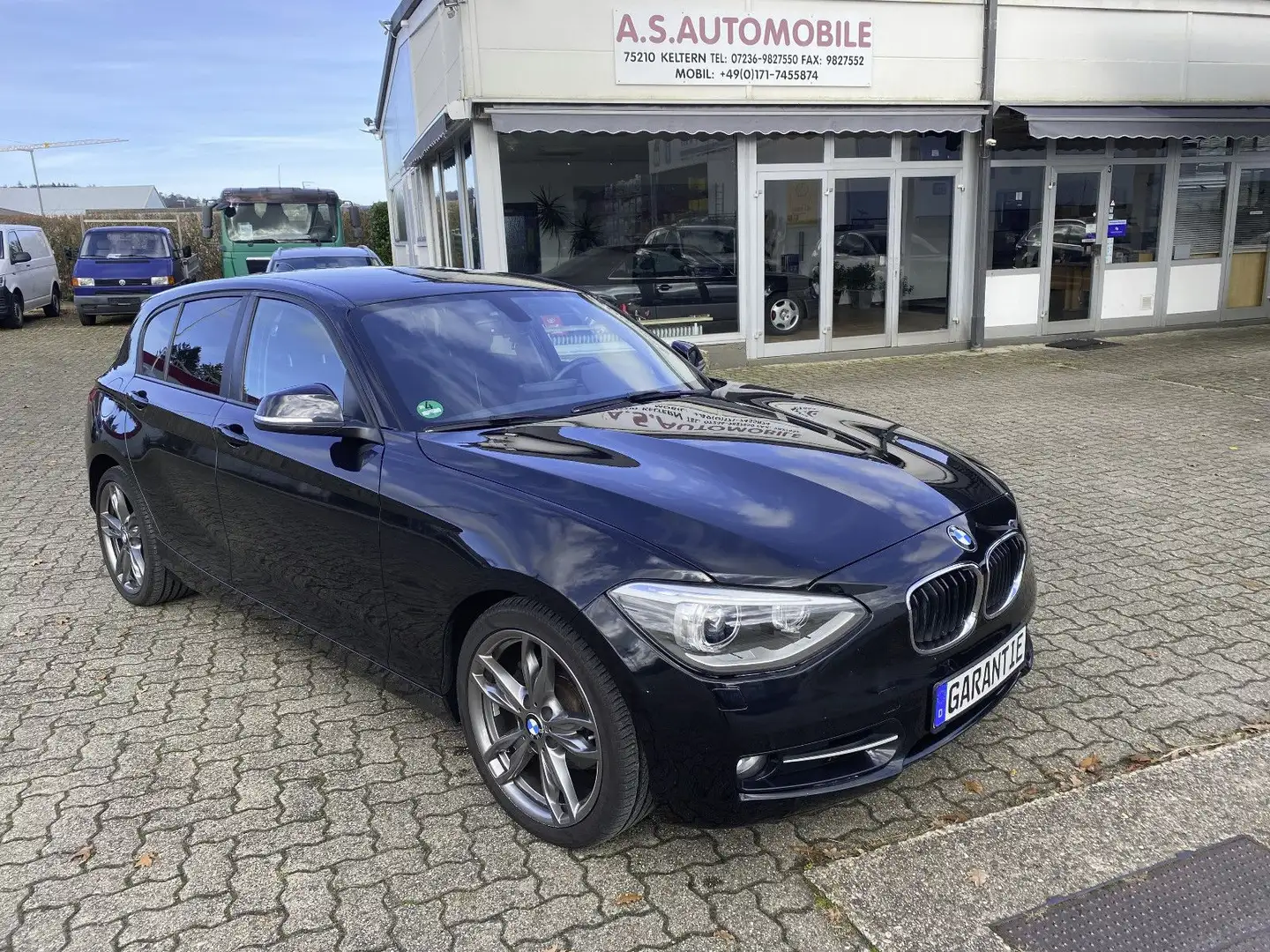 BMW 118 1 Limousine 5-trg. 118 i Schwarz - 1